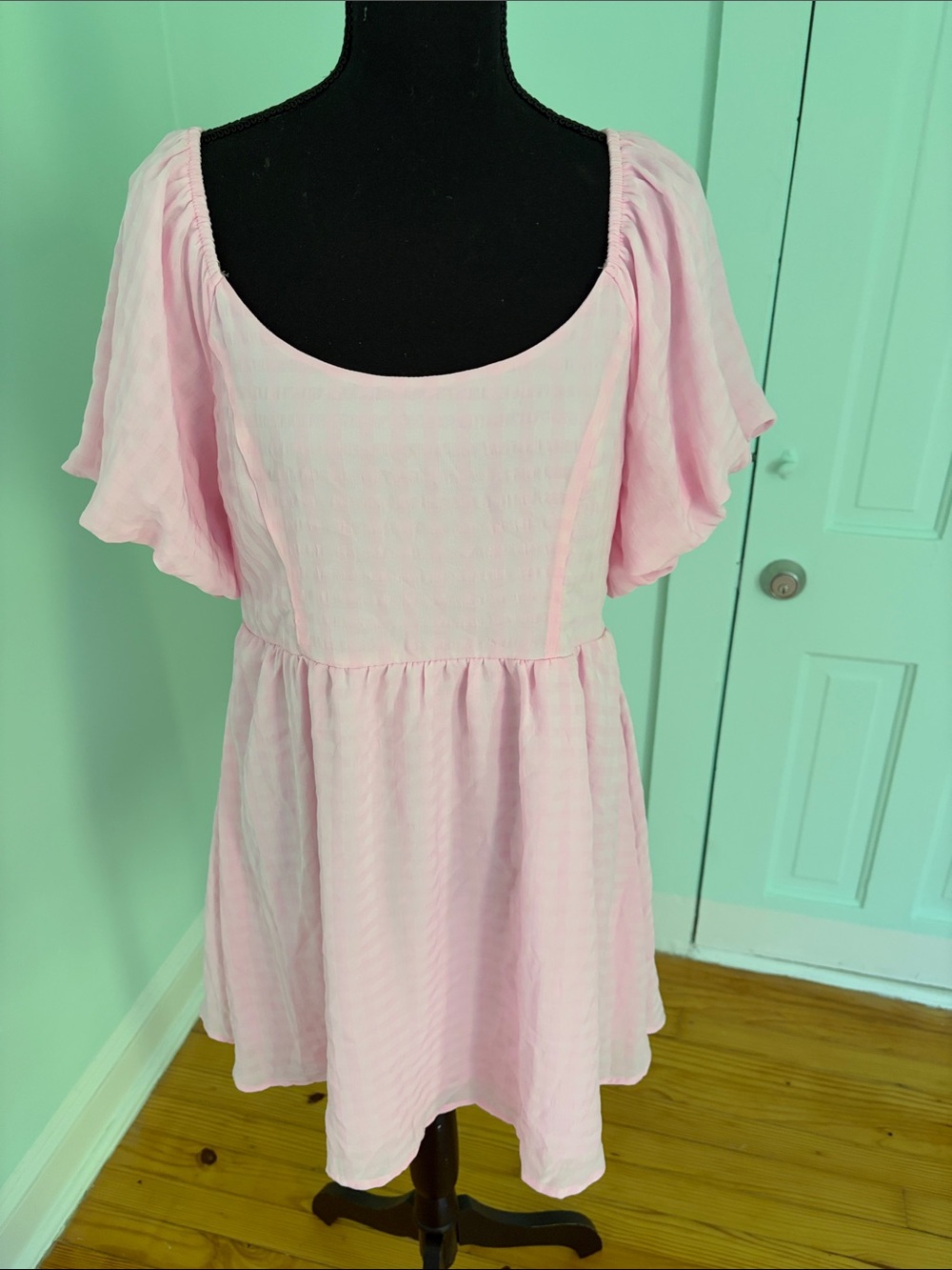 Francesca's Collections Light Pink Bow-Back Mini Dress